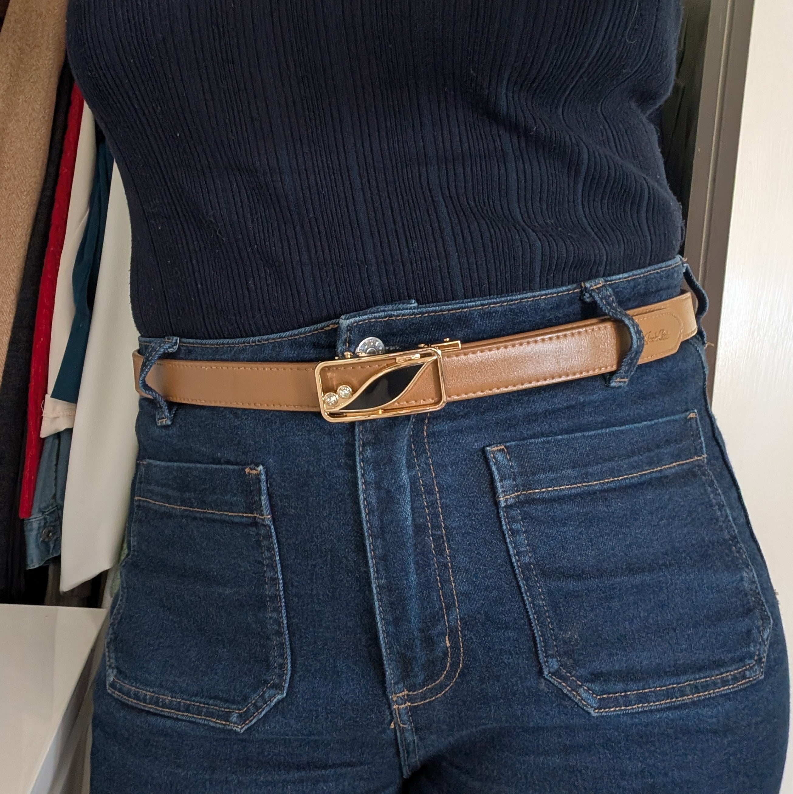 Jack Belt® Women's Full Grain Leather Belt - Slim Tan With W8 Buckle (WSLTAW8)